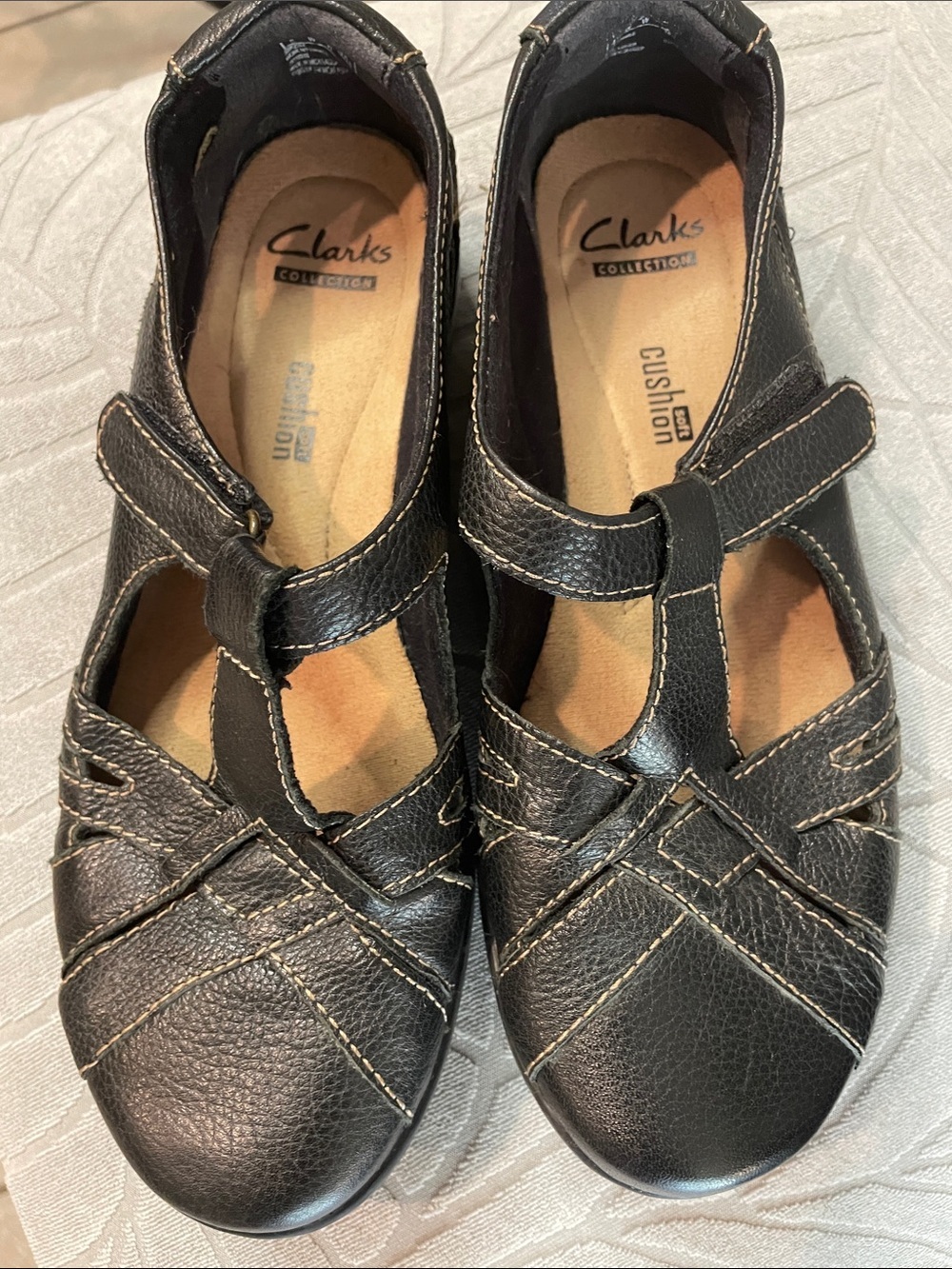Clarks Black Leather Mary Jane Comfort Shoes - Picture 6 of 6